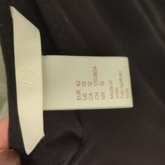 H&M Black jumpsuit pants romper large size 12 - Picture 5 of 7